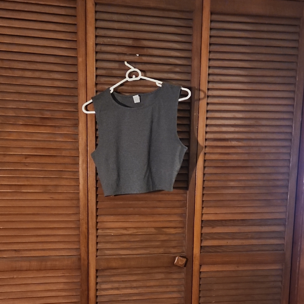 Yogalicious Charcoal Crop Top